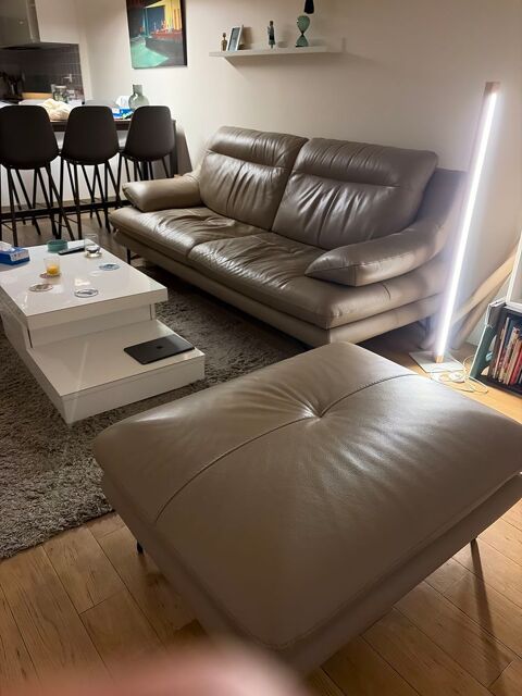 Canap� et pouf cuir 990 Asni�res-sur-Seine (92)