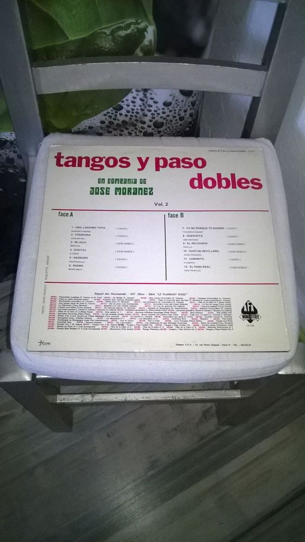 Vinyle Jos&eacute; Moranez Y Su Orquesta
Tango Y Paso-dobles vol. CD et vinyles