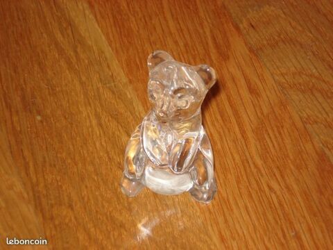 Petit ours transparent hauteur 7 cm
6 M�rignies (59)