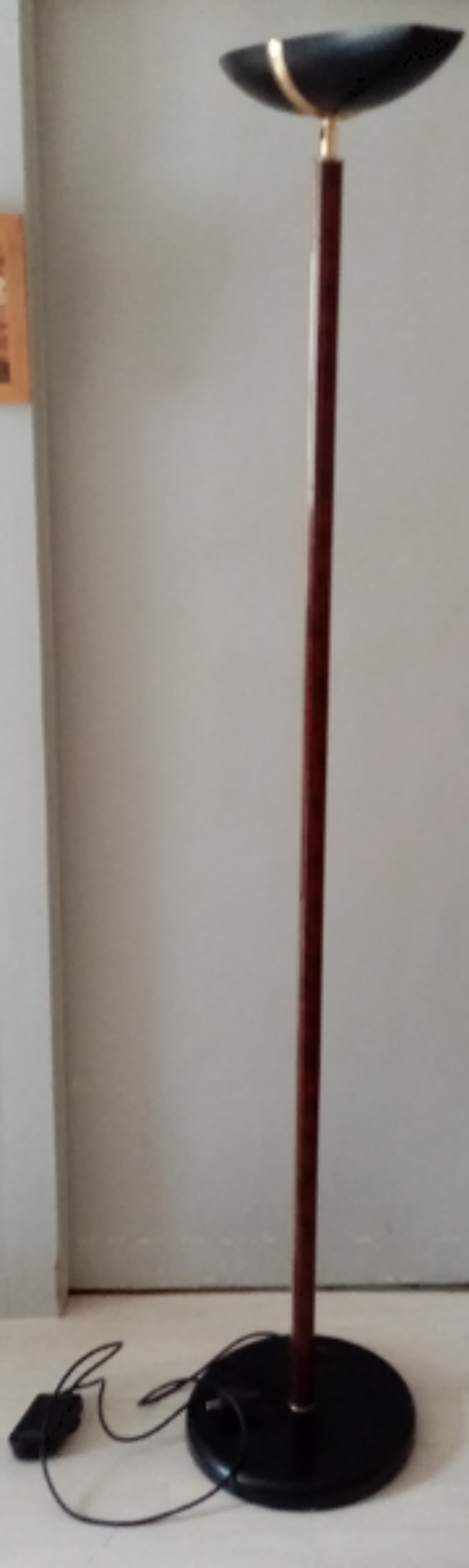 Lampadaire halog&egrave;ne Décoration