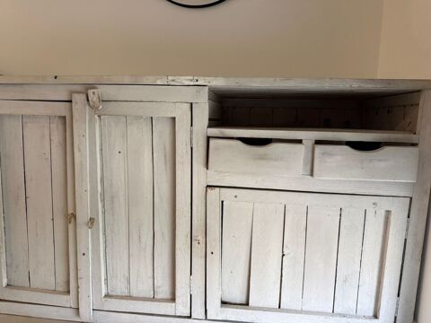 MEUBLE BAS bois gris� tr�sactuel, tr�s grand rangement 220 La Laigne (17)