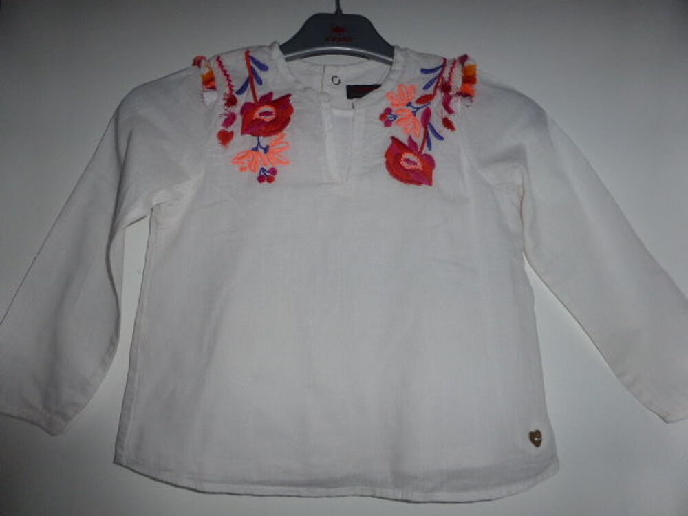 CATIMINI tunique blanche brod&eacute;e 4 ans Vêtements enfants