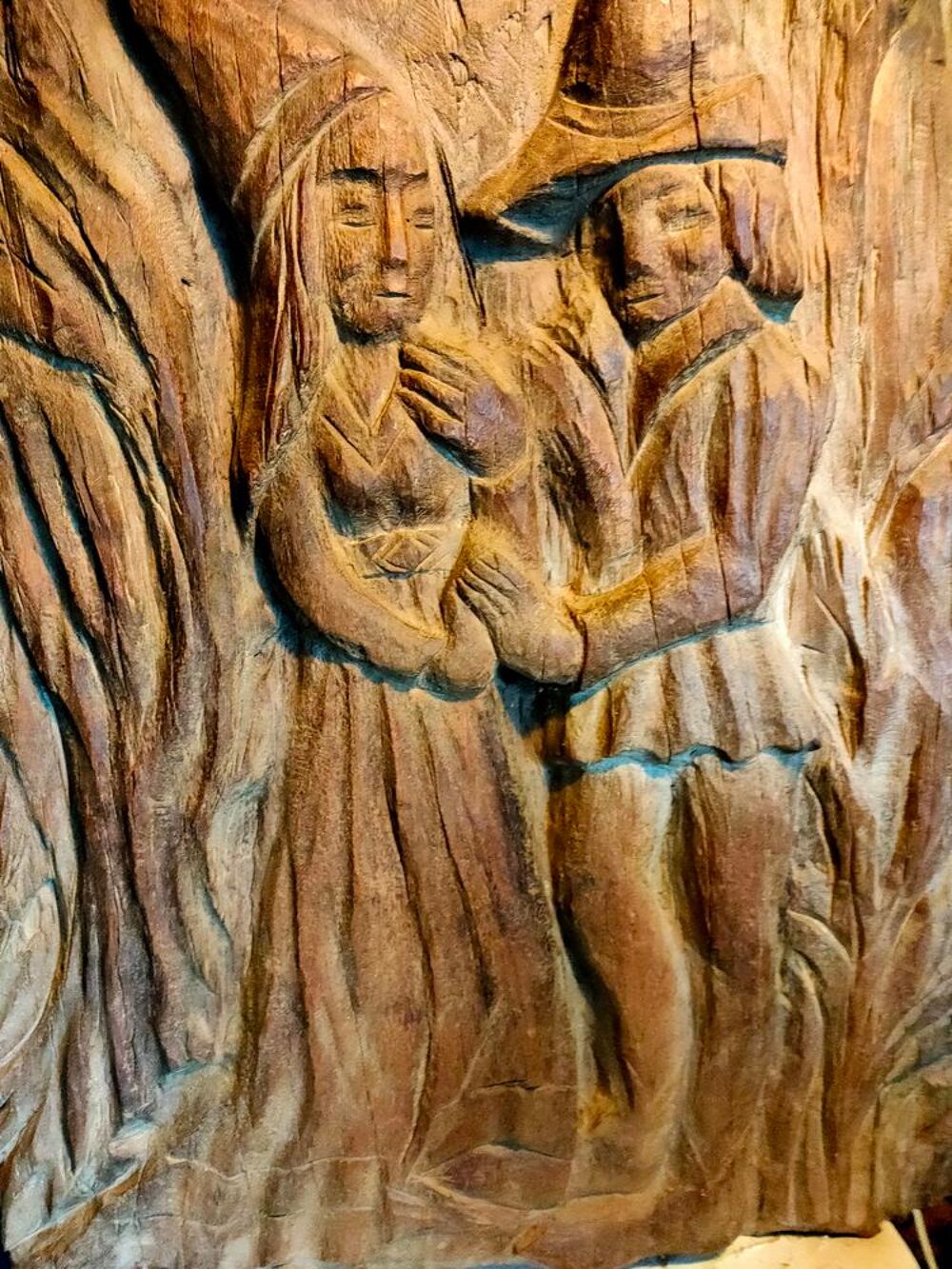 Sculture du moyen age sur bois de chene Décoration