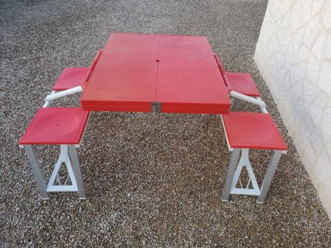 Table pliante Pique-nique  50 Arpajon (91)