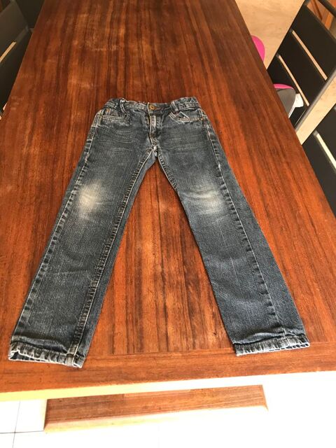 Jean enfant gar�on   Tape � l' oeil   5 Saleilles (66)