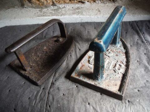 2 Anciens fer à repasser 15 Villeneuve-le-Roi (94)