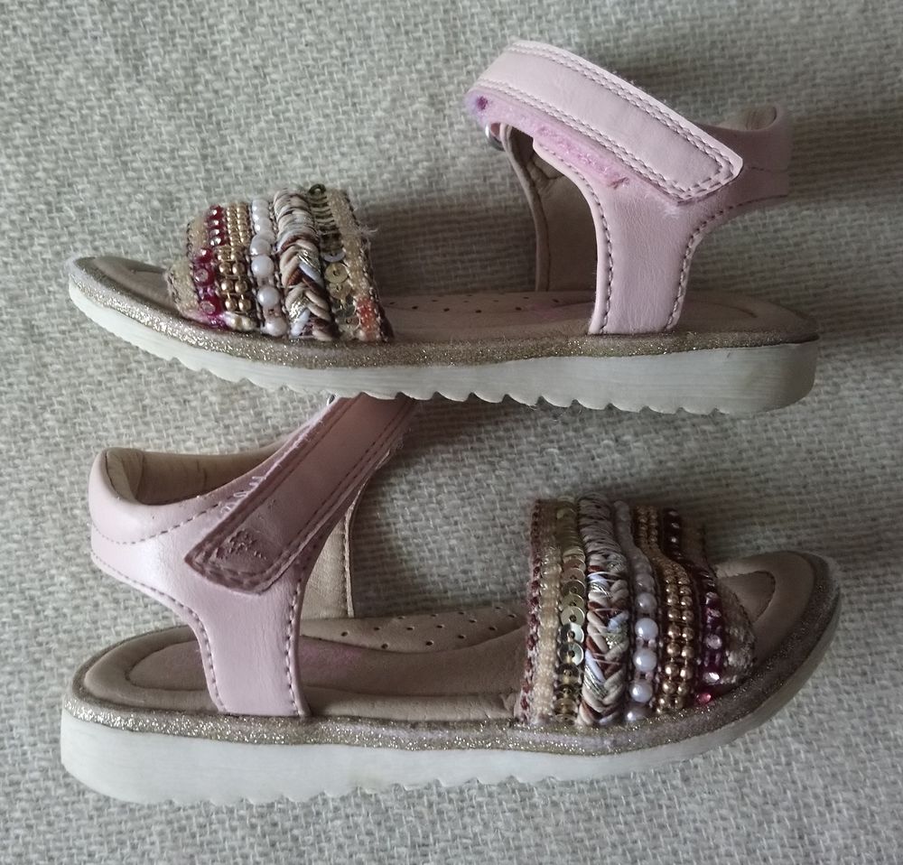 Sandales plates pour BB Chaussures