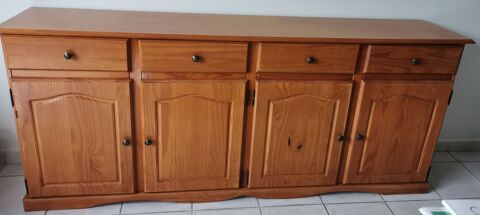 Buffet ou enfilade en PIN MASSIF 0 Saintes (17)