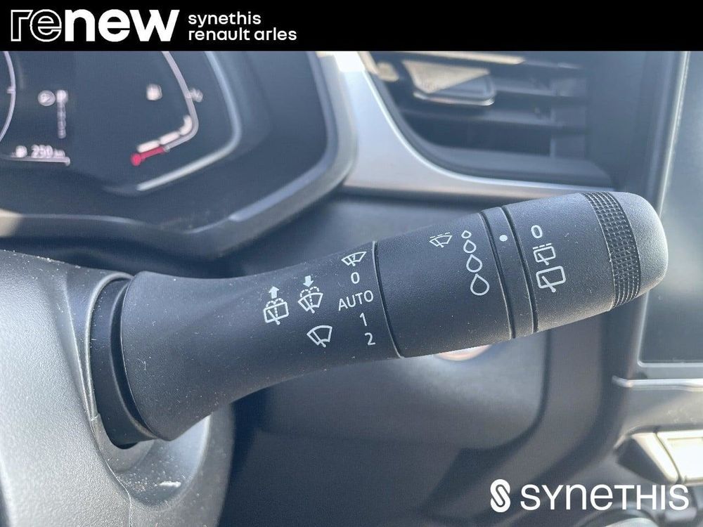 Captur E-Tech full hybrid 145 Evolution 2024 occasion 13200 Arles
