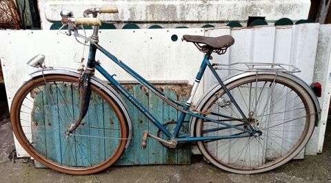 V�lo Ancien 80 Loire-sur-Rh�ne (69)