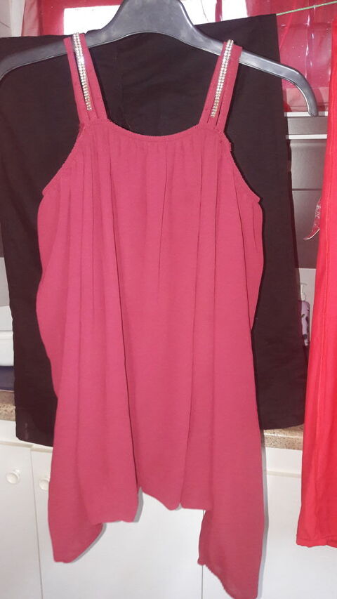 v�tements  femme  T.42/44 10 Rixheim (68)