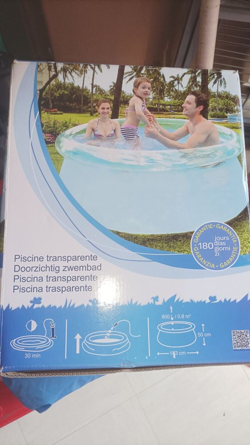 Piscine ronde transparente Jardin