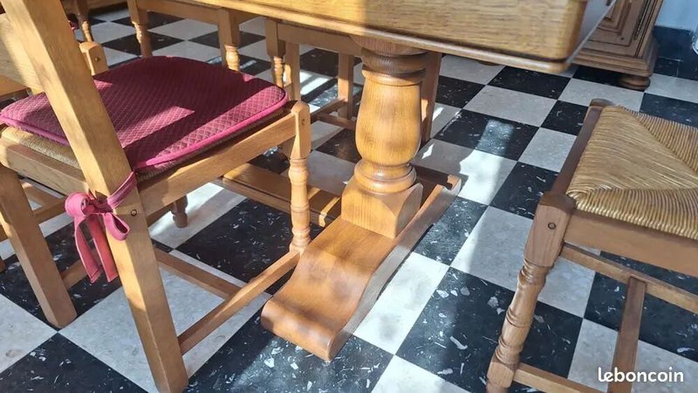 Salle &agrave; manger compl&egrave;te EXCELLENT &Eacute;TAT Meubles