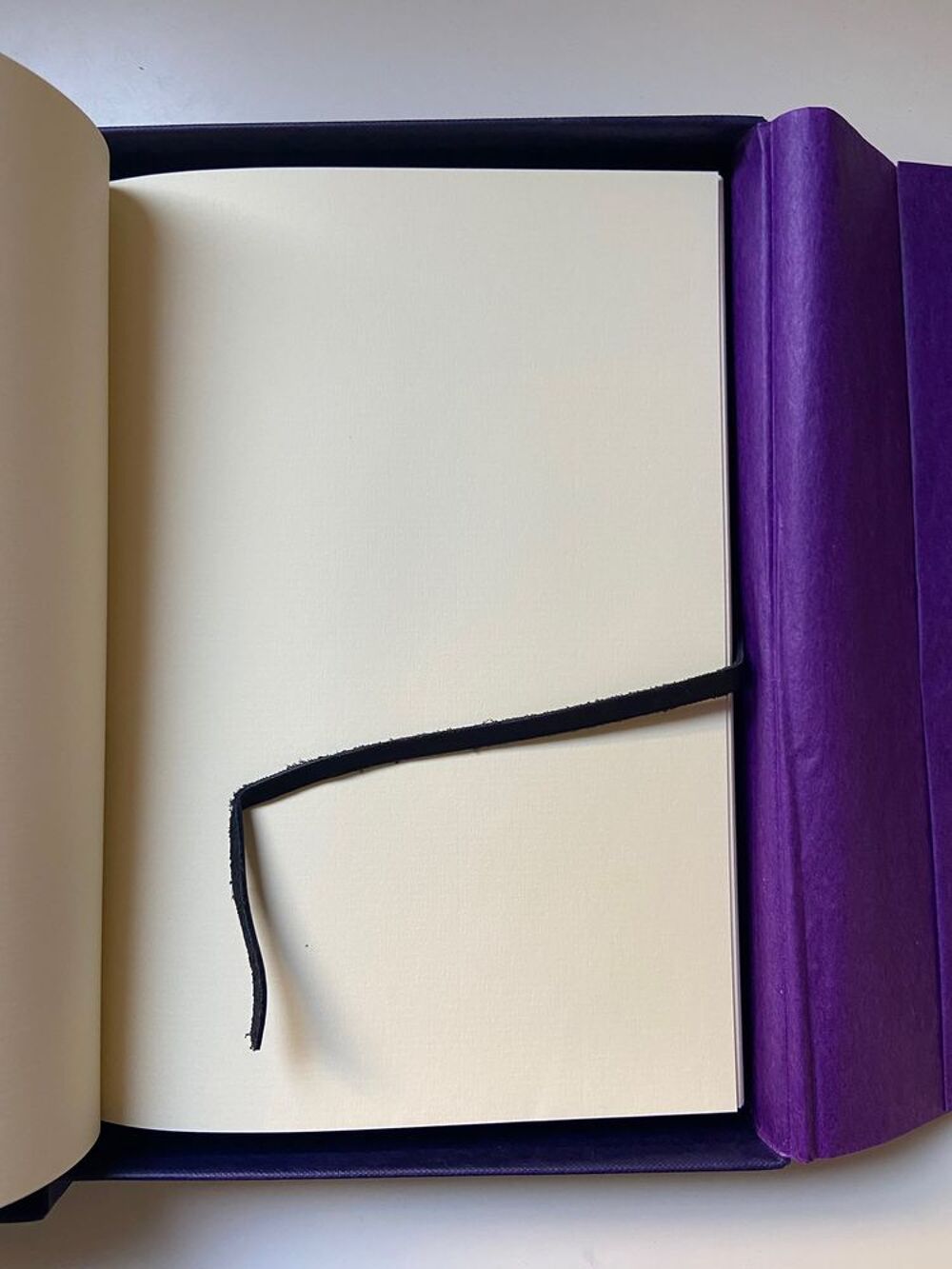 Carnet notes/croquis, couverture cuir noir + coffret cadeau Décoration