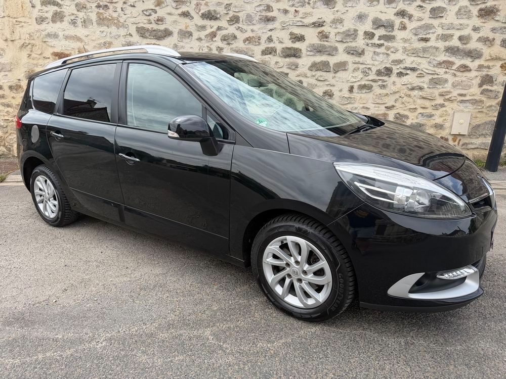 Grand Sc&eacute;nic III 1.5 DCI 110 PARIS 7 PLACES 2014 occasion 02470 Neuilly-Saint-Front