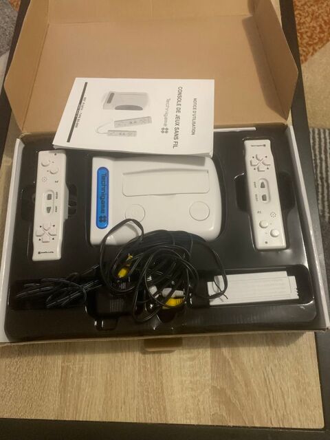 console sans fil �   vendre 10 Loupiac (33)