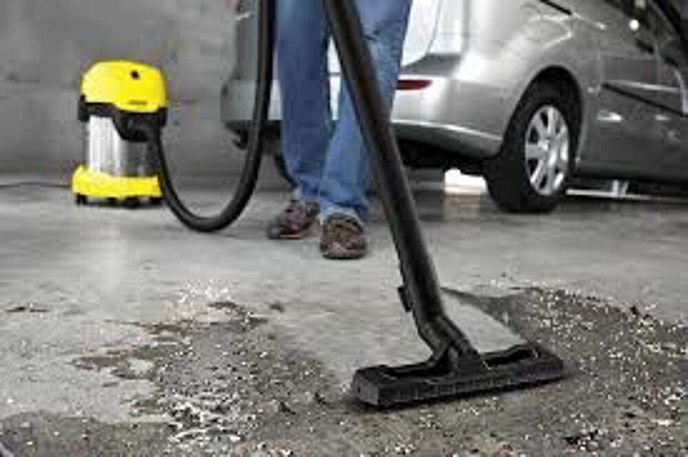 aspirateur Karcher Chantier eau - poussieres / LIVR Bricolage