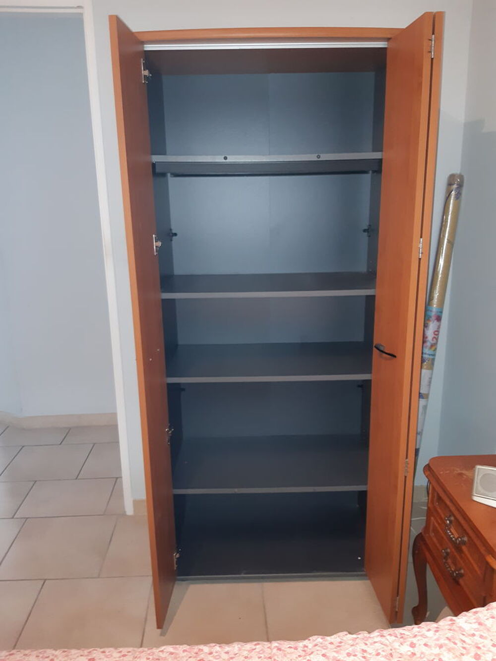 armoire de bureau pour dossiers suspendu Meubles