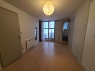  Appartement à louer 1 pièce 25 m²