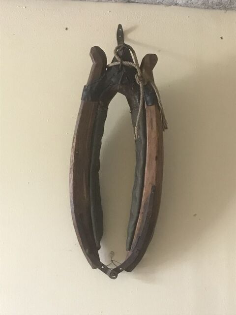 COLLIER  TRES ANCIEN 40 Chasselay (69)