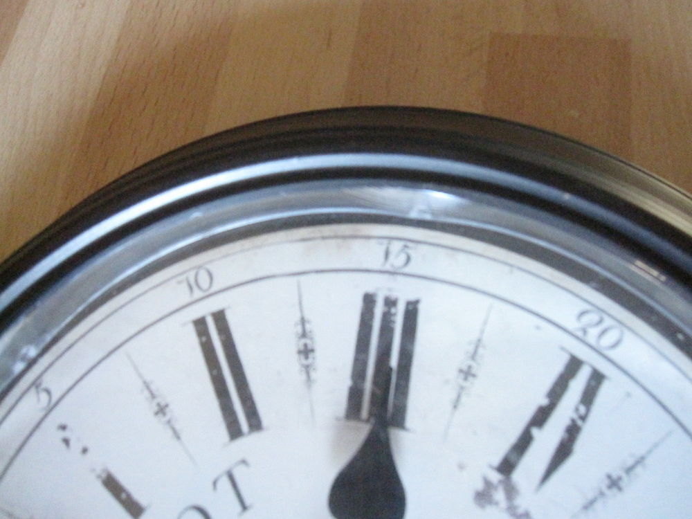 Horloge ronde bistrot 23cm Décoration
