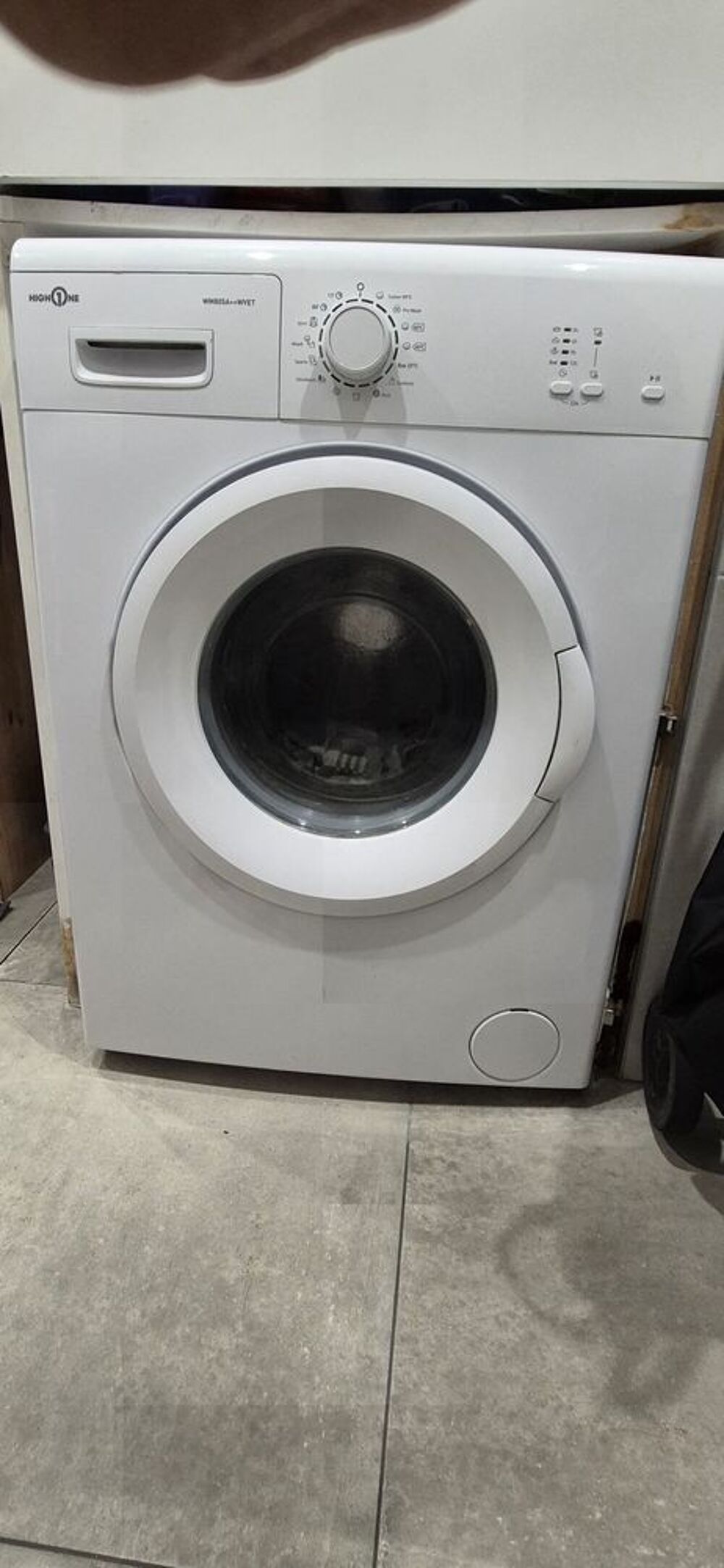 Machine &agrave; laver HIGH1ONE WM805A++WVET Electroménager