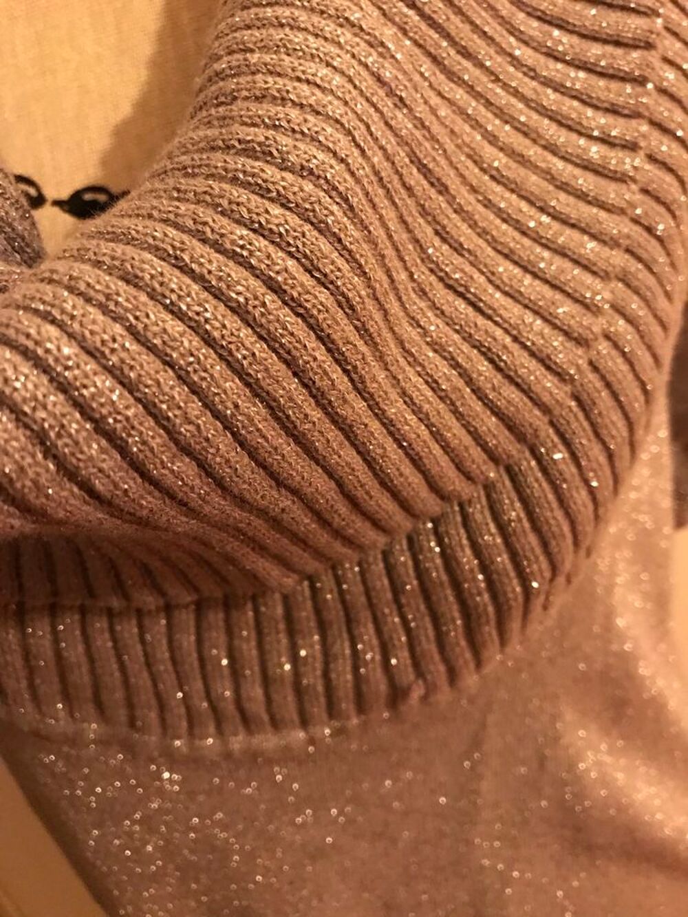 ROBE PULL Grise avec fils argent taille S/M Vêtements