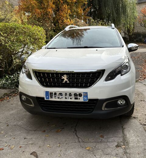 Peugeot 2008 1.2 PureTech 82ch BVM5 Style 2017 occasion Fontenay-aux-Roses 92260