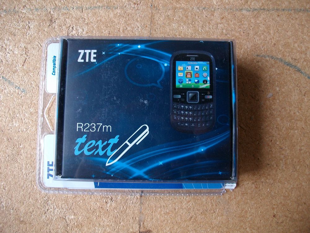 T&eacute;l&eacute;phones Portables neufs, encore sous emballage Téléphones et tablettes