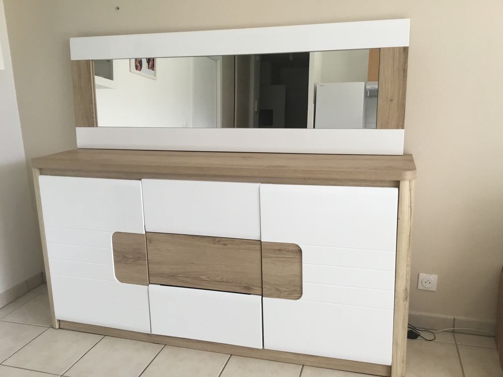 Buffet de rangement belini en chene 
Meubles