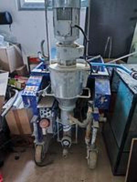   Machine a projeter , pl�tre ,enduit 
