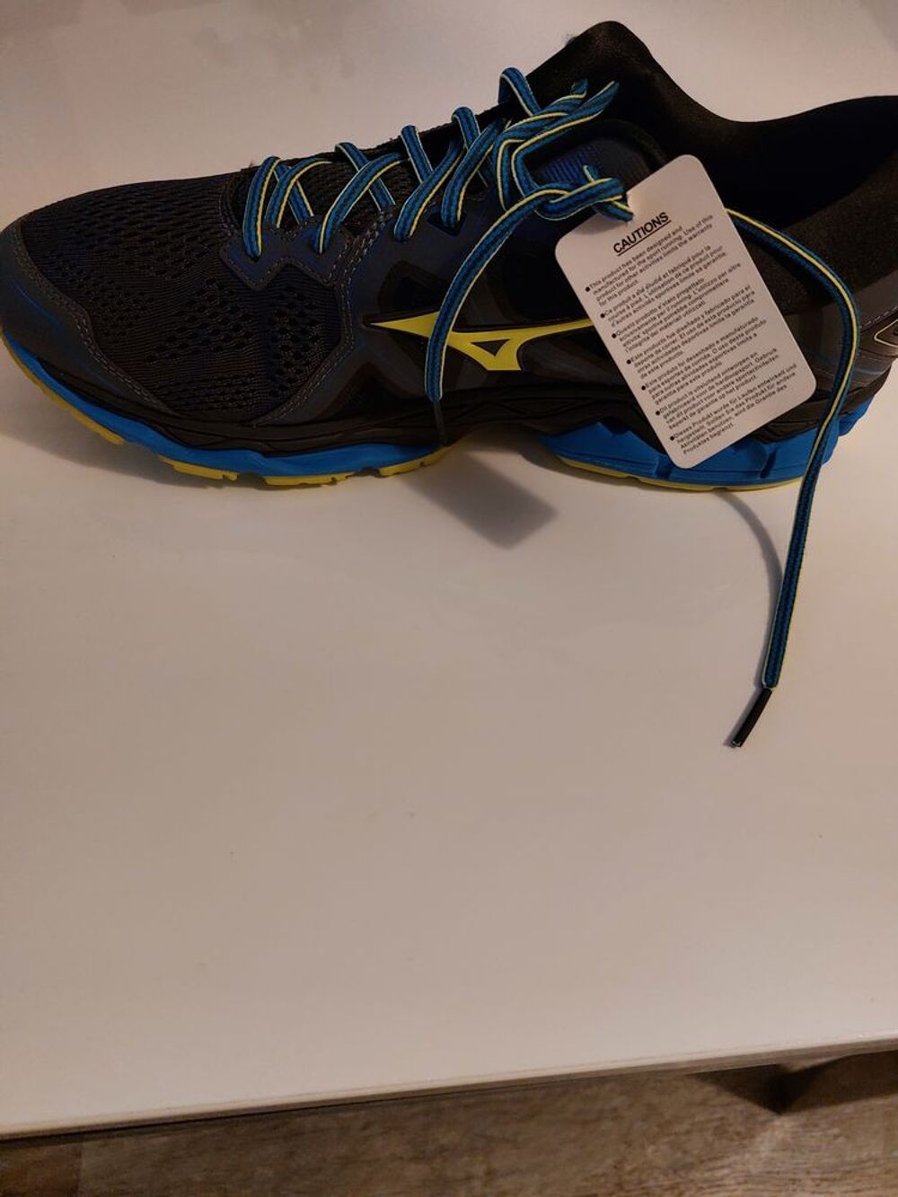 Chaussure de course a pied mizuno wave skyl 2 t 47 neuf &agrave; r Chaussures