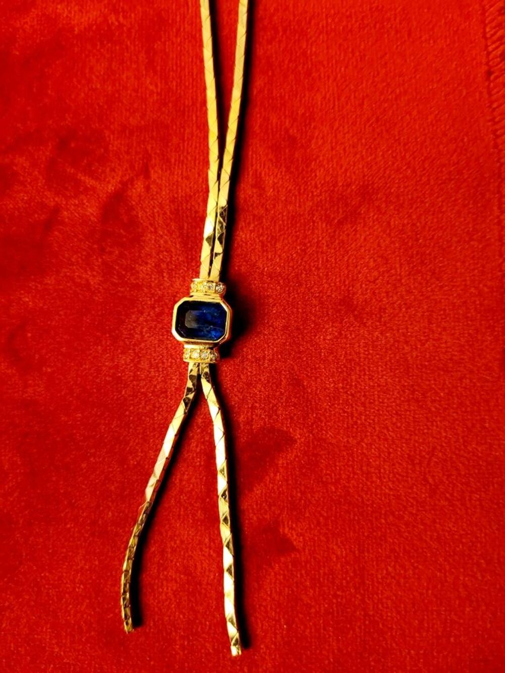 Collier fantaisie de la marque GROSS&Eacute; Bijoux et montres