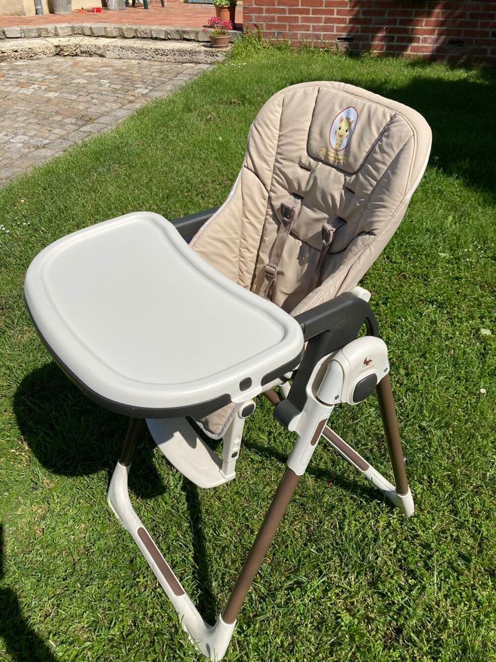 Chaise haute b&eacute;b&eacute; modulable Puériculture