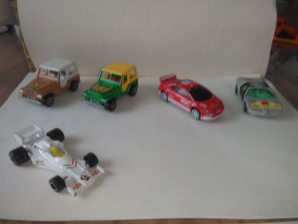 MINI VOITURES MAJORETTE COLLECTION 5 Jeux / jouets
