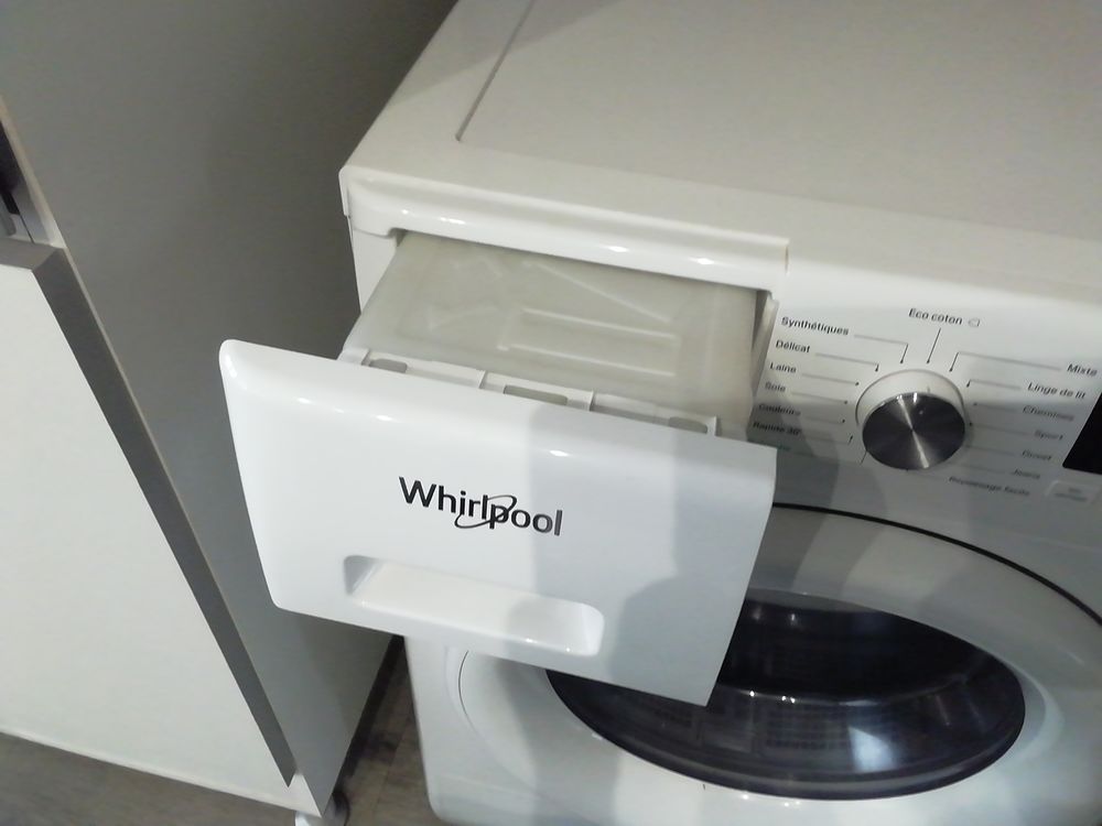 S&egrave;che linge whirlpool &agrave; condensation Electromnager