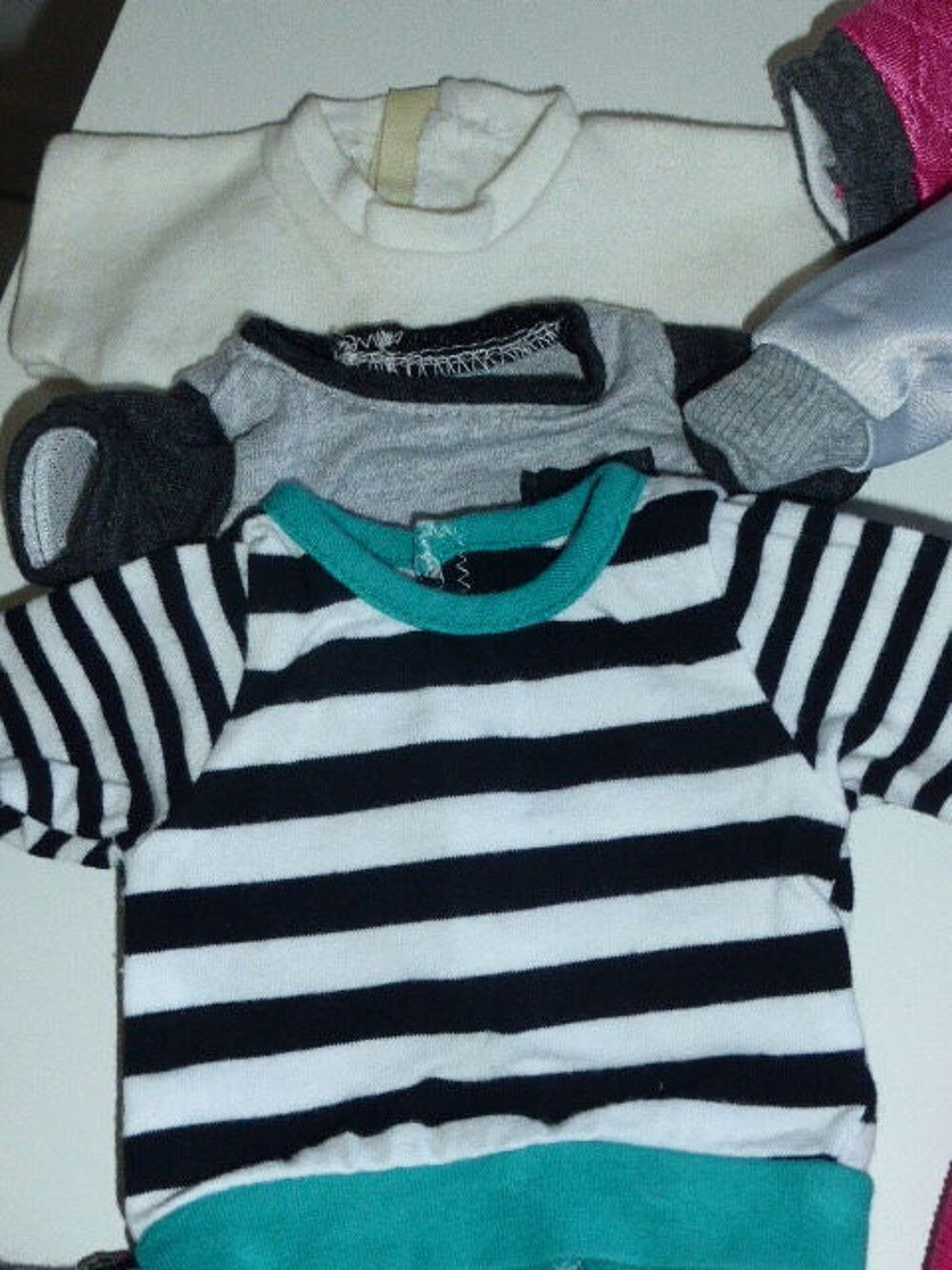 Lot de v&ecirc;tements et chaussures pour poup&eacute;e journey girl Jeux / jouets