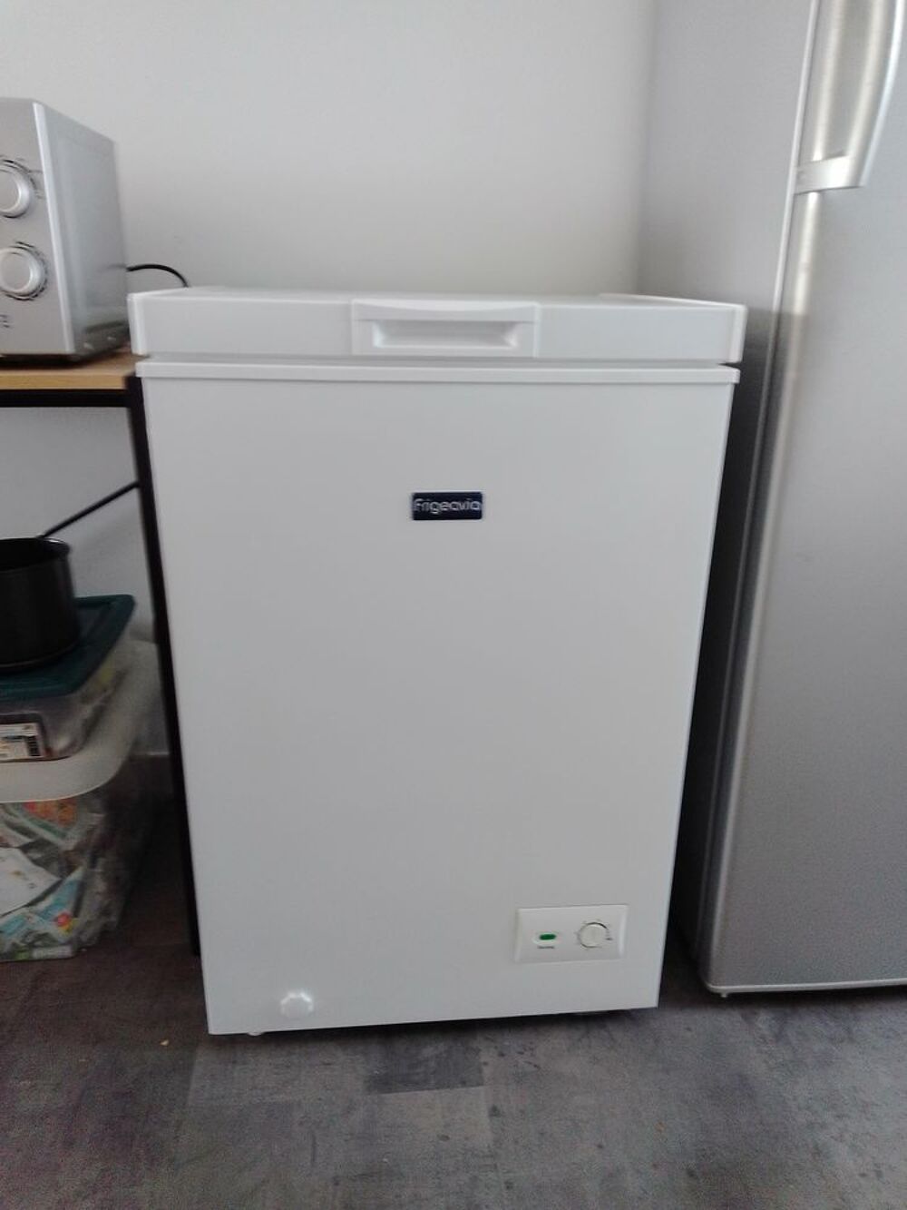 cong&eacute;lateur 120 L Electroménager