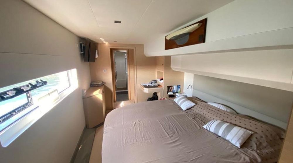 Vedette - Yacht - Offshore 2018 occasion 83990 Saint-Tropez