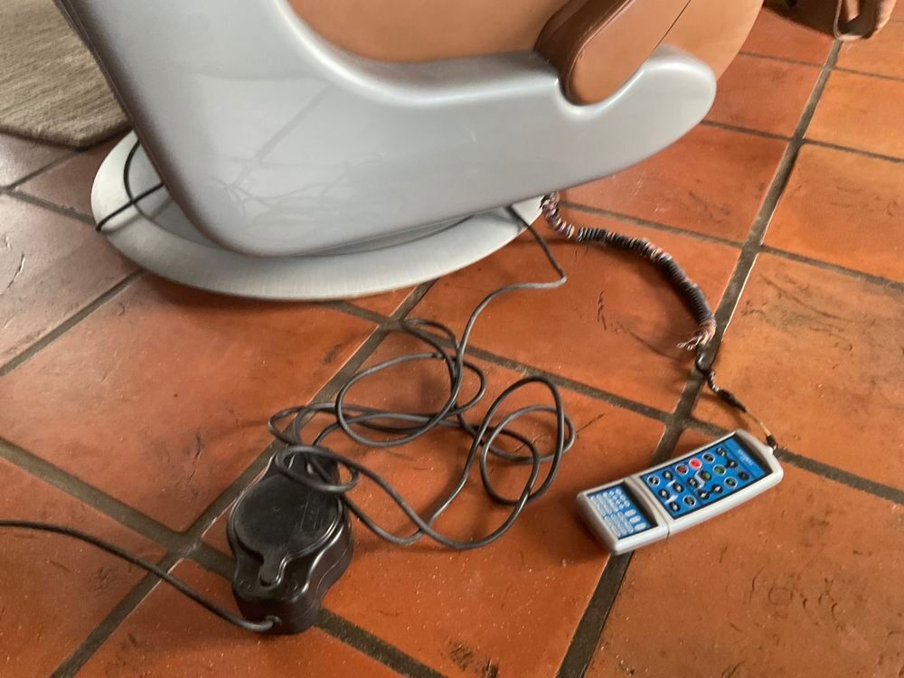 Chaise Himolla massage Meubles