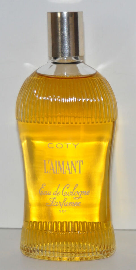 flacon de parfum de collection  l'aimant e coty  15 Orlans (45)