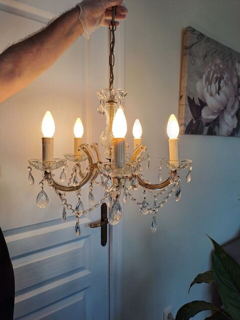 Lustre 5 branches  pampilles avec ses 2 appliques 95 Toucy (89)