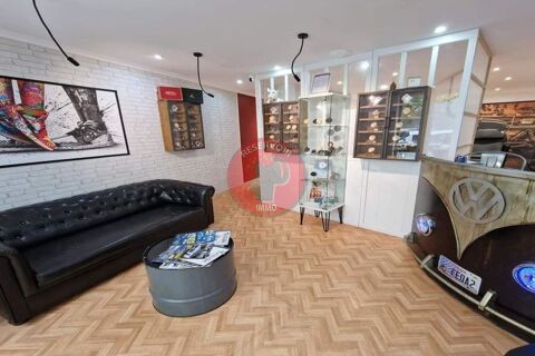 Local commercial avec un loyer de 878 /mois, situé a... 55000 06600 Antibes