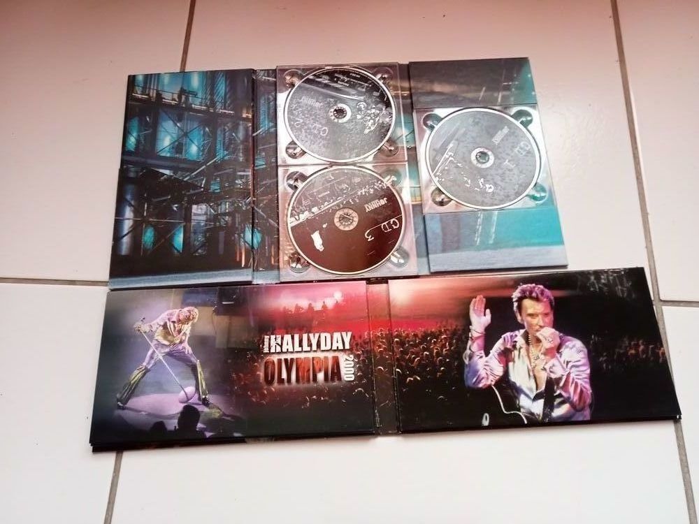 ENSEMBLE LIVRES, CD, CASSETTE, BRIQUETS DE JOHNNY HALLIDAY, Livres et BD