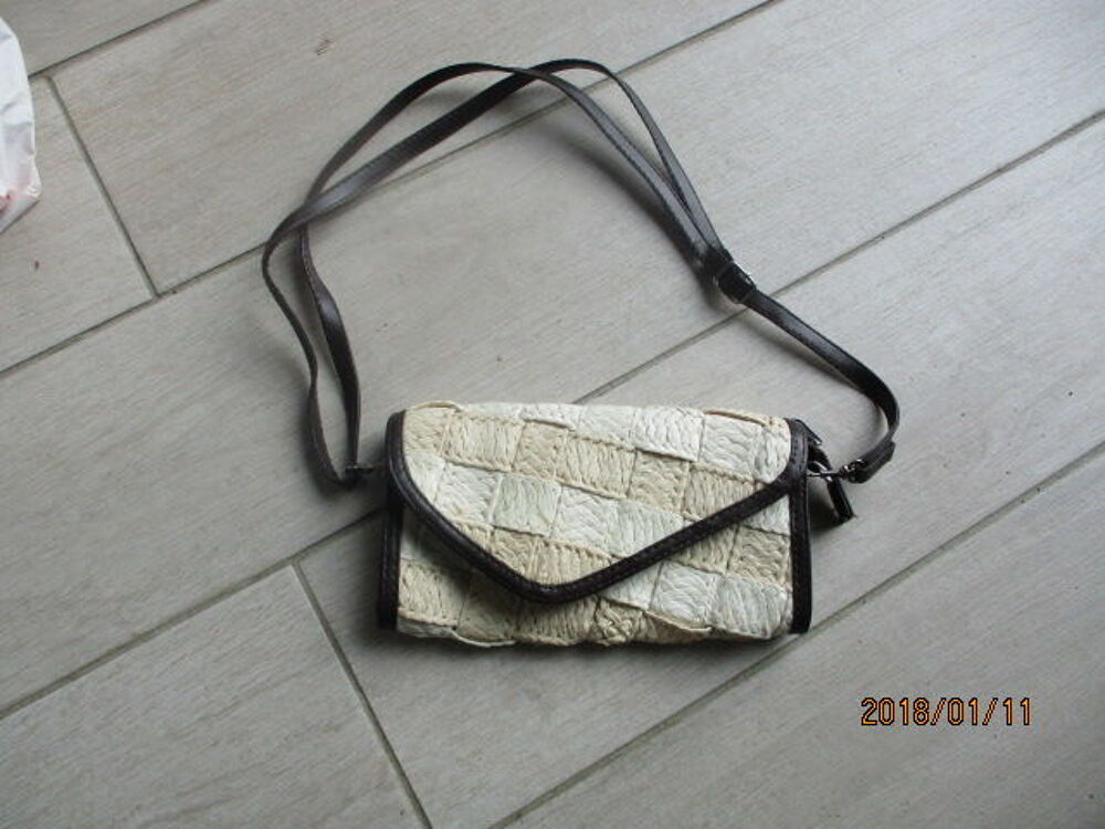 sac &agrave; bandoulli&egrave;re Vêtements enfants