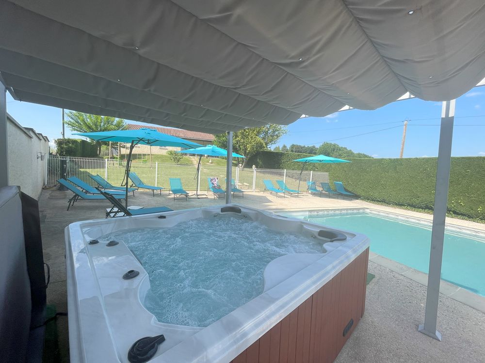   SARLAT: MAISON CLIMATISEE PISCINE CHAUFFÉE JACUZZI SAUNA  Aquitaine, Sarlat-la-Canéda (24200)