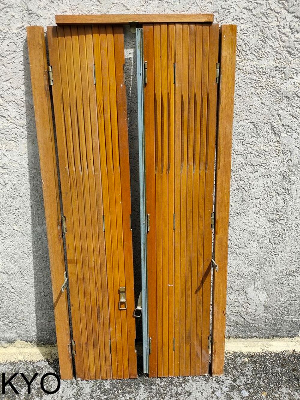 Volets pliants bois - Persienne 4 vantaux - Tr&egrave;s bon &eacute;tat Bricolage