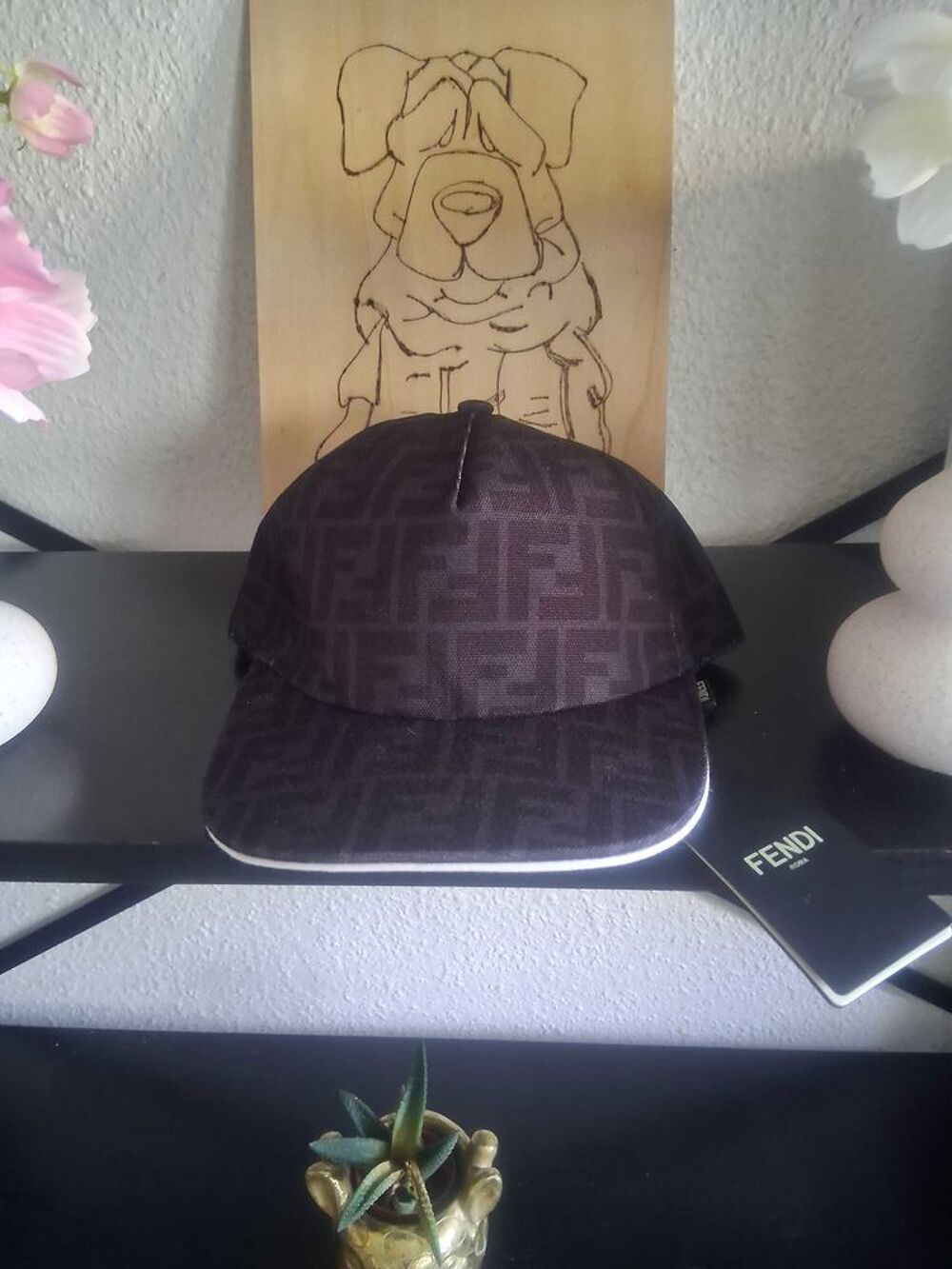 casquette fendi noir neuve avec &eacute;tiquettes Maroquinerie