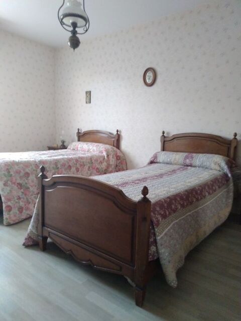 Lits, literie et tables de chevet 200 Firminy (42)