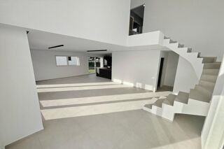  Maison � vendre 5 pi�ces 165 m�